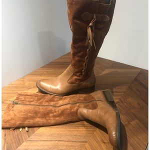 Born women’s leather and suede riding boots
